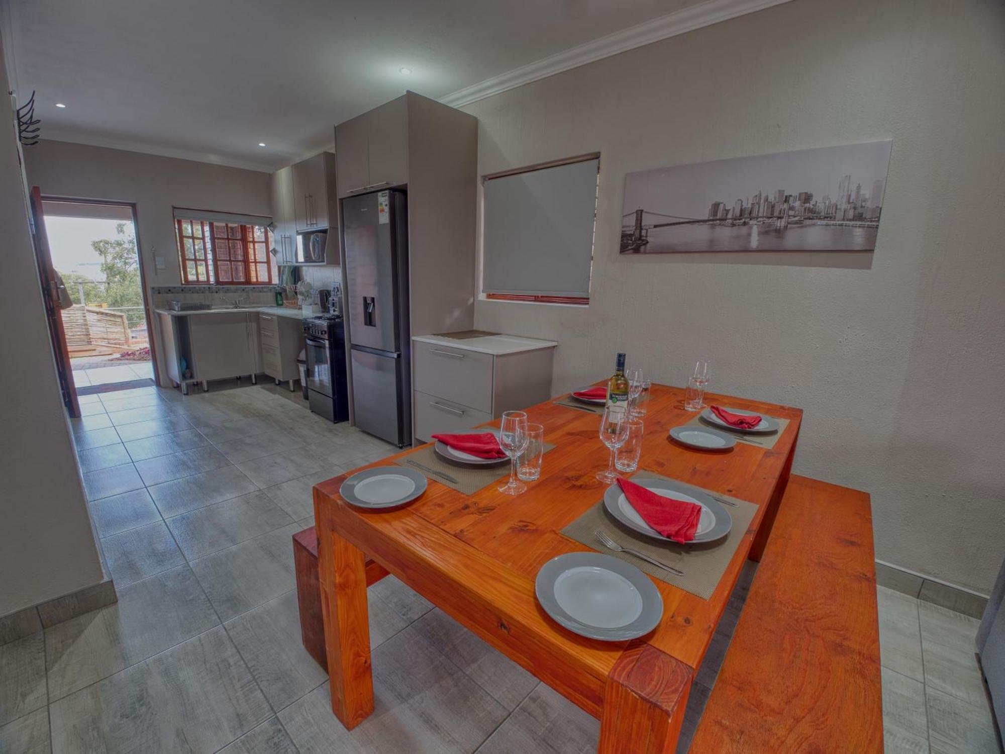 Tembo Guest Lodge Хейзивью Экстерьер фото
