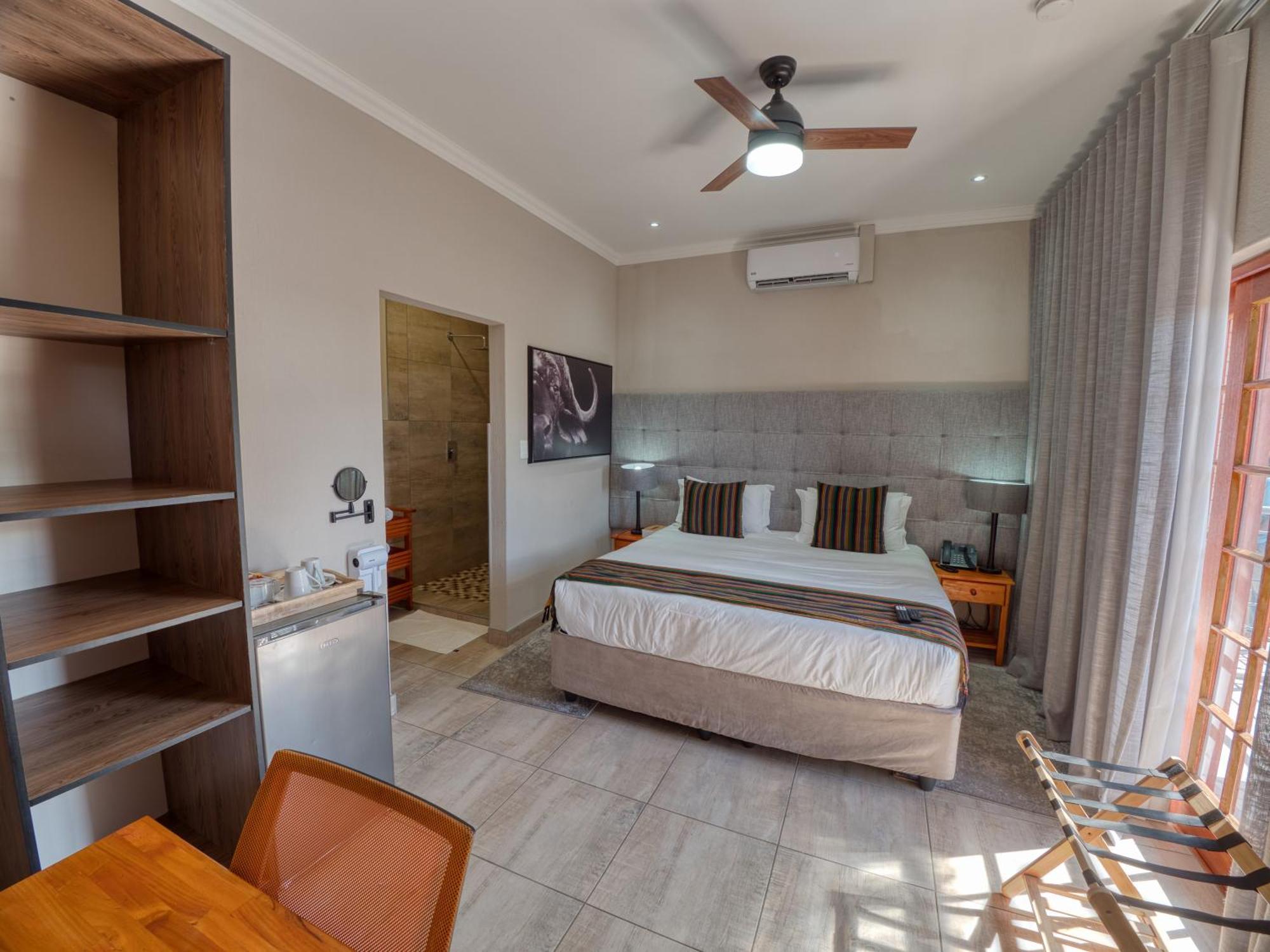 Tembo Guest Lodge Хейзивью Экстерьер фото