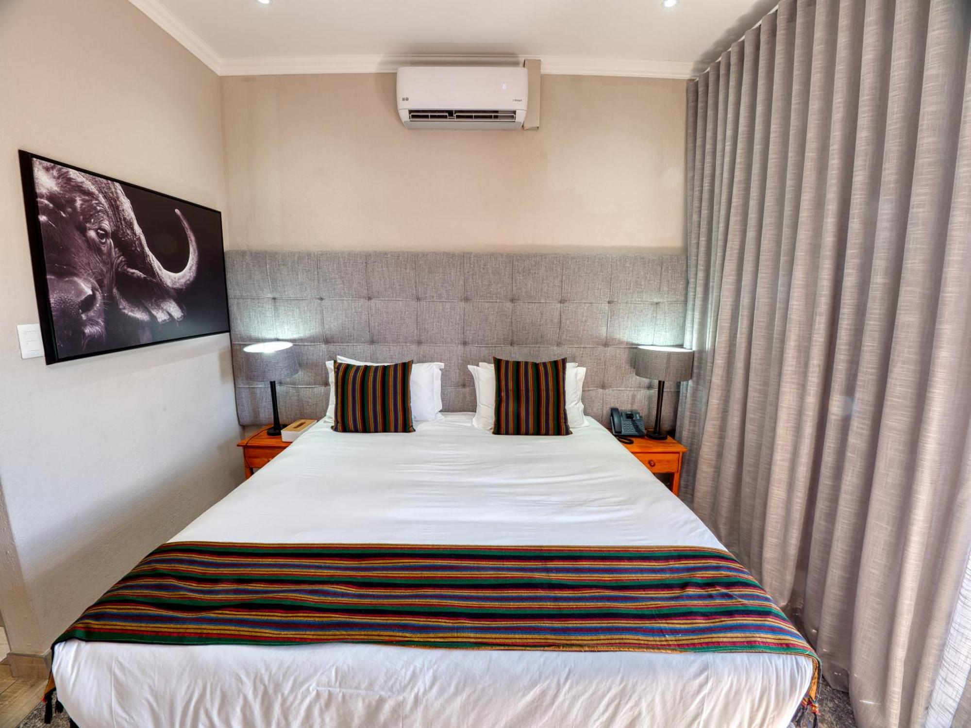 Tembo Guest Lodge Хейзивью Экстерьер фото
