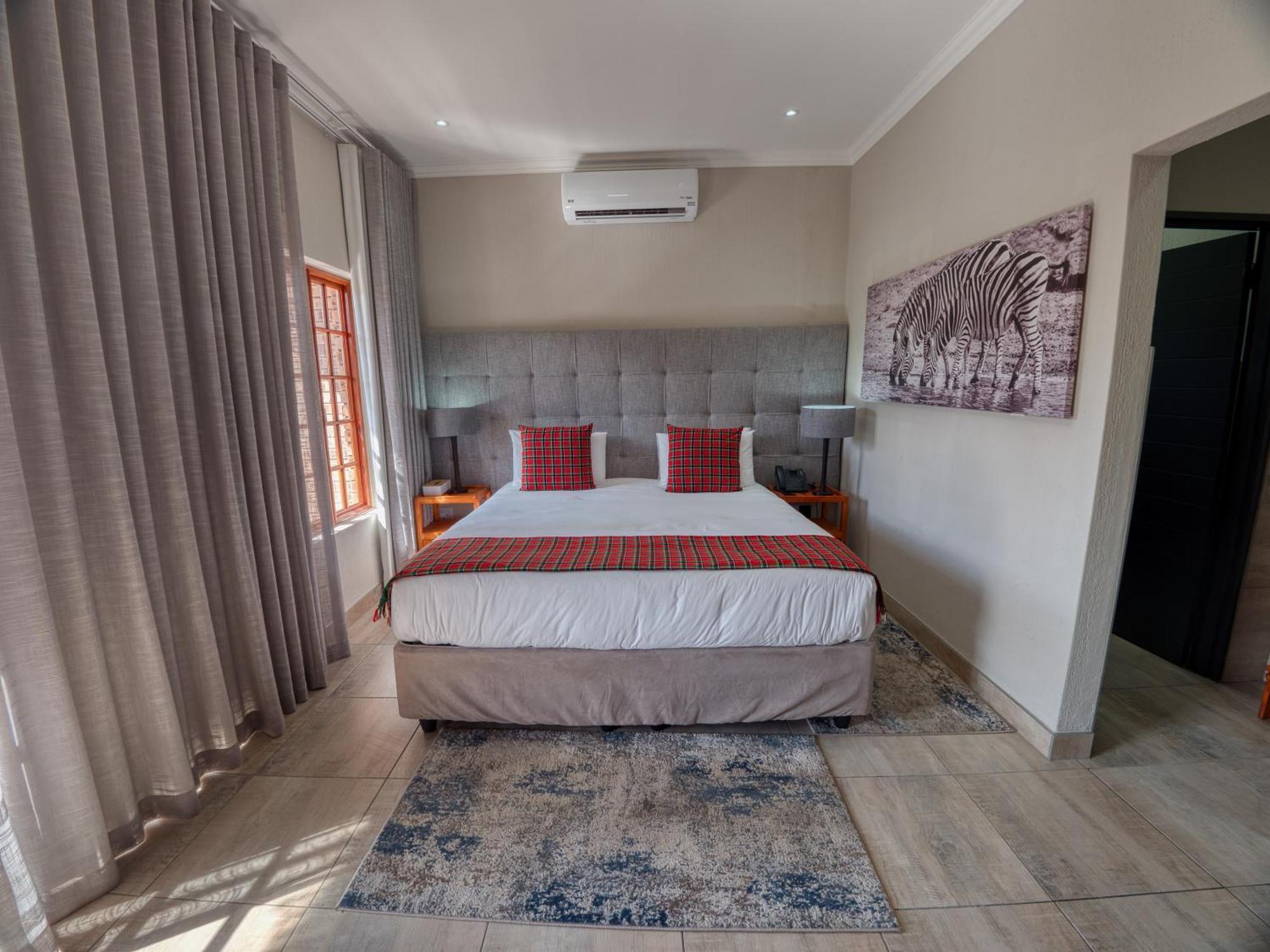 Tembo Guest Lodge Хейзивью Экстерьер фото