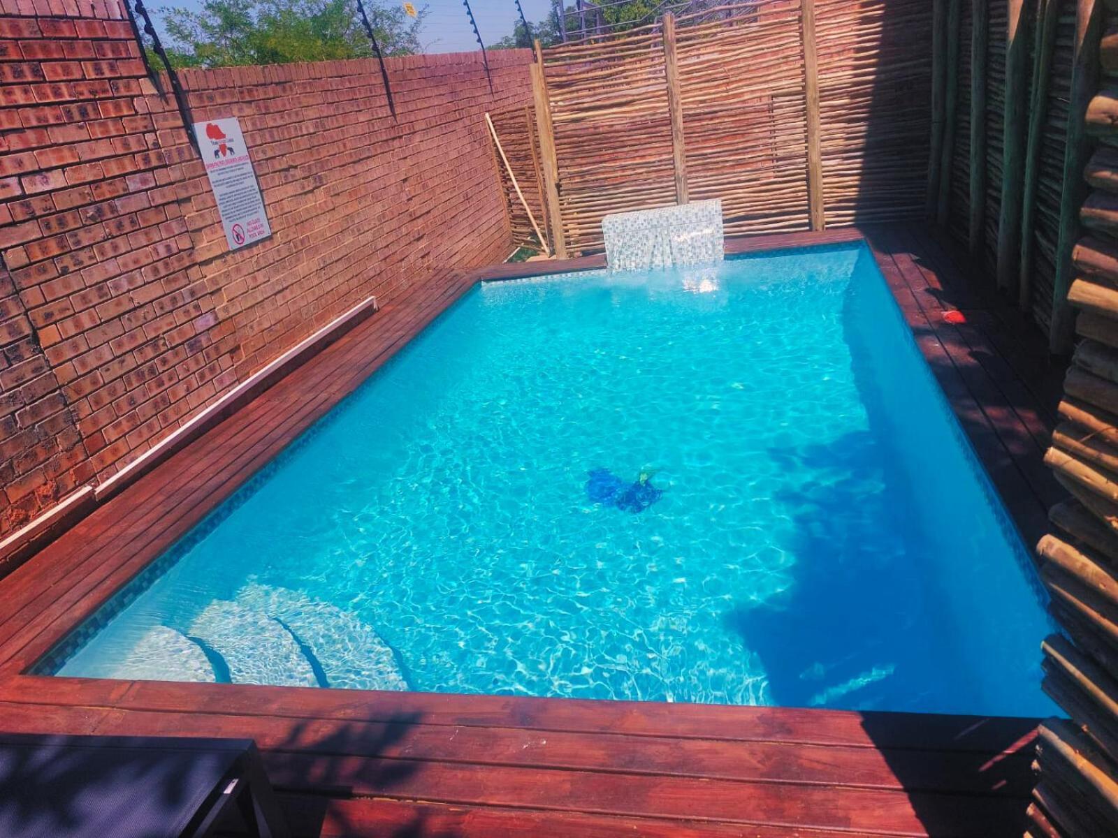 Tembo Guest Lodge Хейзивью Экстерьер фото